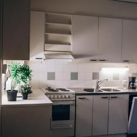 One Bedroom Flat With Free Parking Huoneisto *