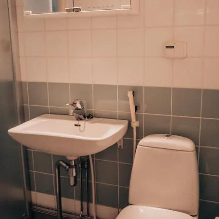 One Bedroom Flat With Free Parking Huoneisto *