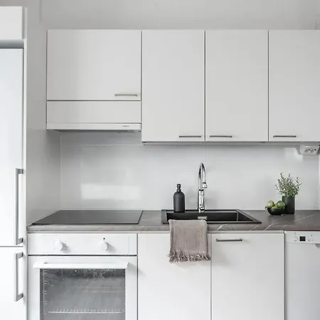 One Bedroom Flat With Free Parking * Куопио
